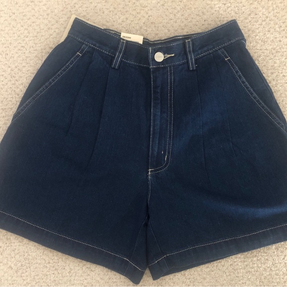 NWT Dockers Khakis 100% Cotton Shorts - Picture 1 of 9